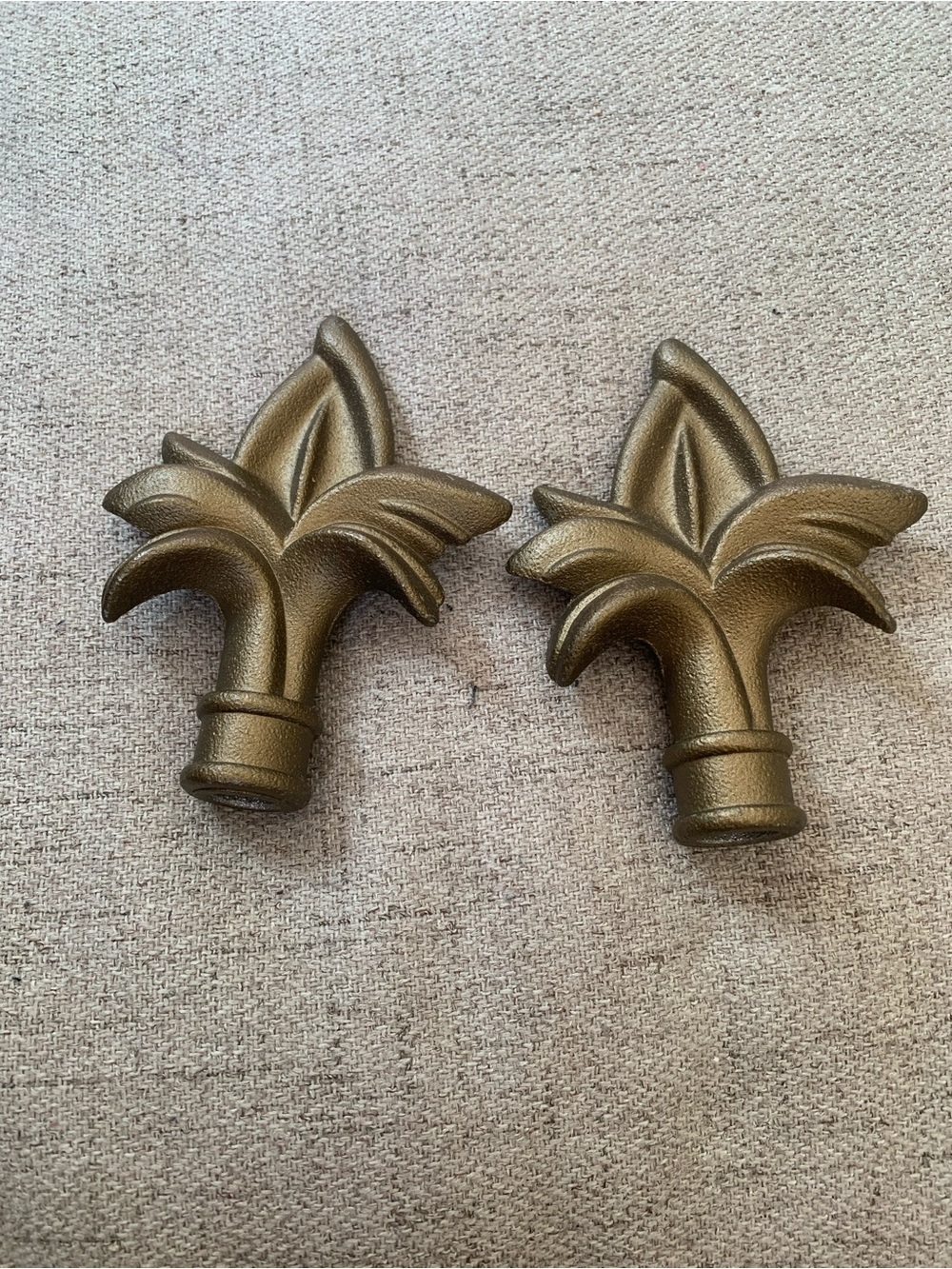 Vintage Special Effects "Fleur" Curtain Rod Finials - Antique Gold (Pair)